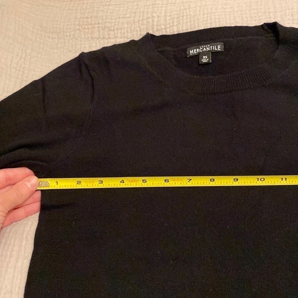 J. Crew wool / cotton blend black sweater. Size Xs. - Picture 6 of 8
